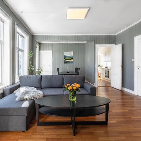 Sunny Apartment In Alesund City Екстериор снимка